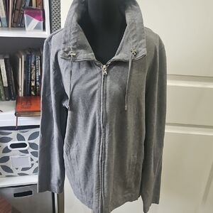 Croft & Barrow Heathered Gray Long Sleeved Soft Zip Up Hoodie Top